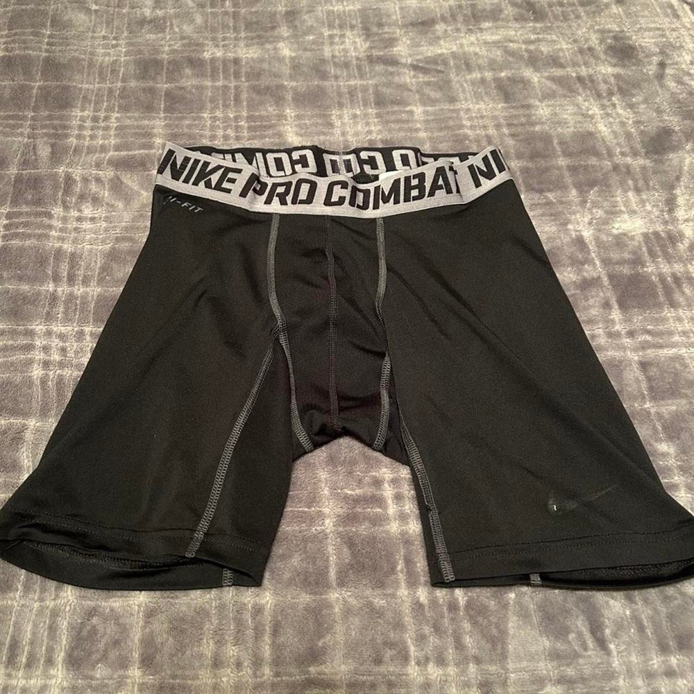 nike pro combat bottoms